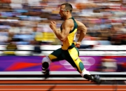 九游娱乐入口-孤城之王，霍勒迪的统治之夜，当国王的权杖折断猛龙之翼