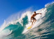 九游娱乐网站-红土与草地的交响，蒙特卡洛鏖战温网，辛纳高光演绎网坛新章