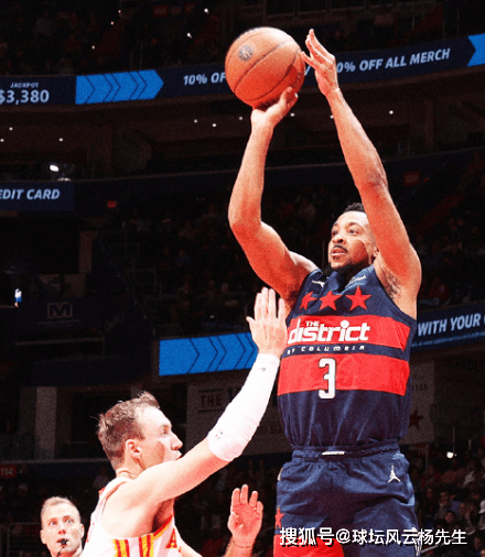 辽宁队力克福建队,麦科勒姆高光表现 辽宁队力克福建队,麦科勒姆高光表现