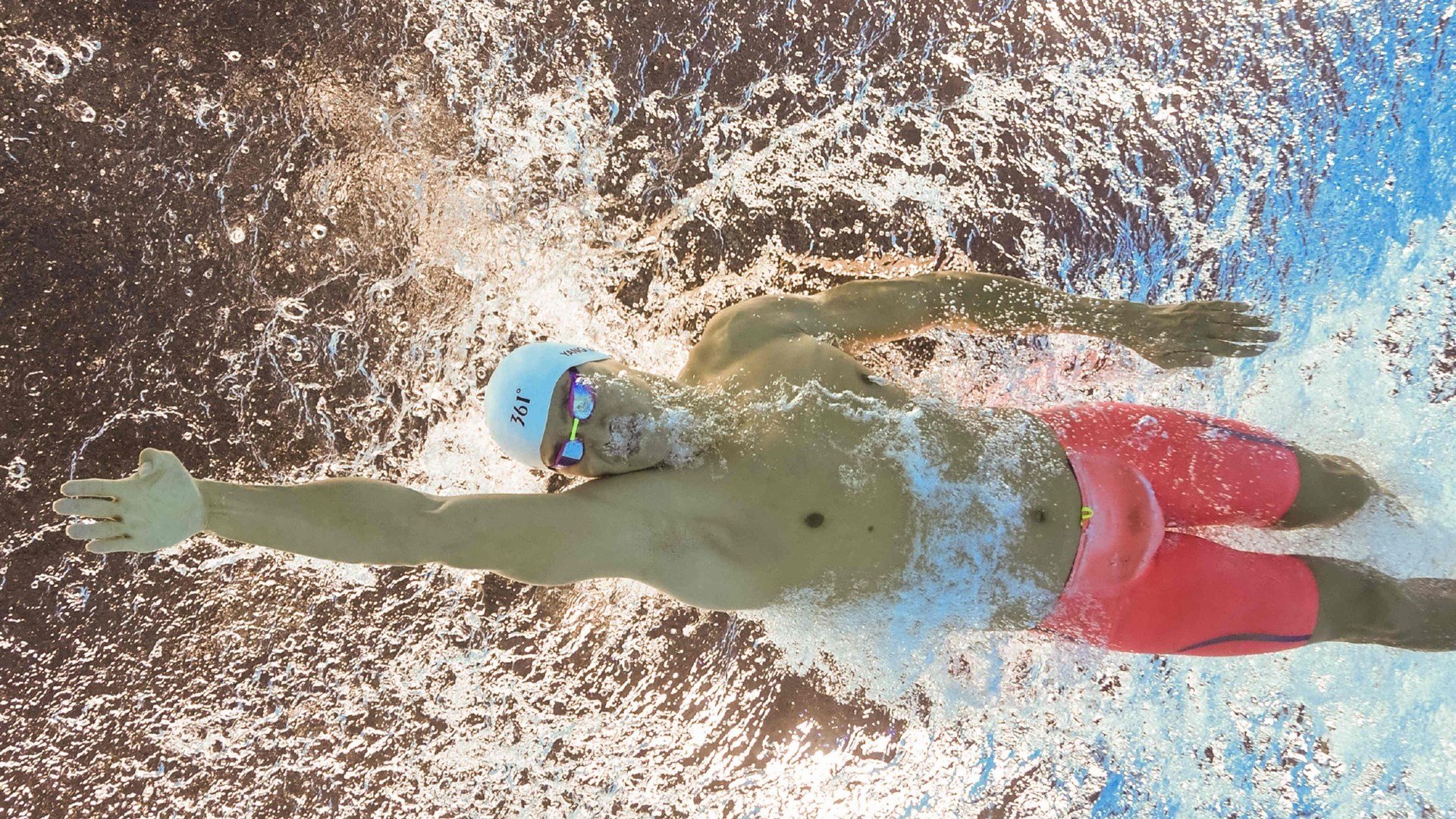 绿茵场上的地理错位，当拉齐奥遇见玻利维亚，阿什拉夫如何主宰一场不可能的比赛