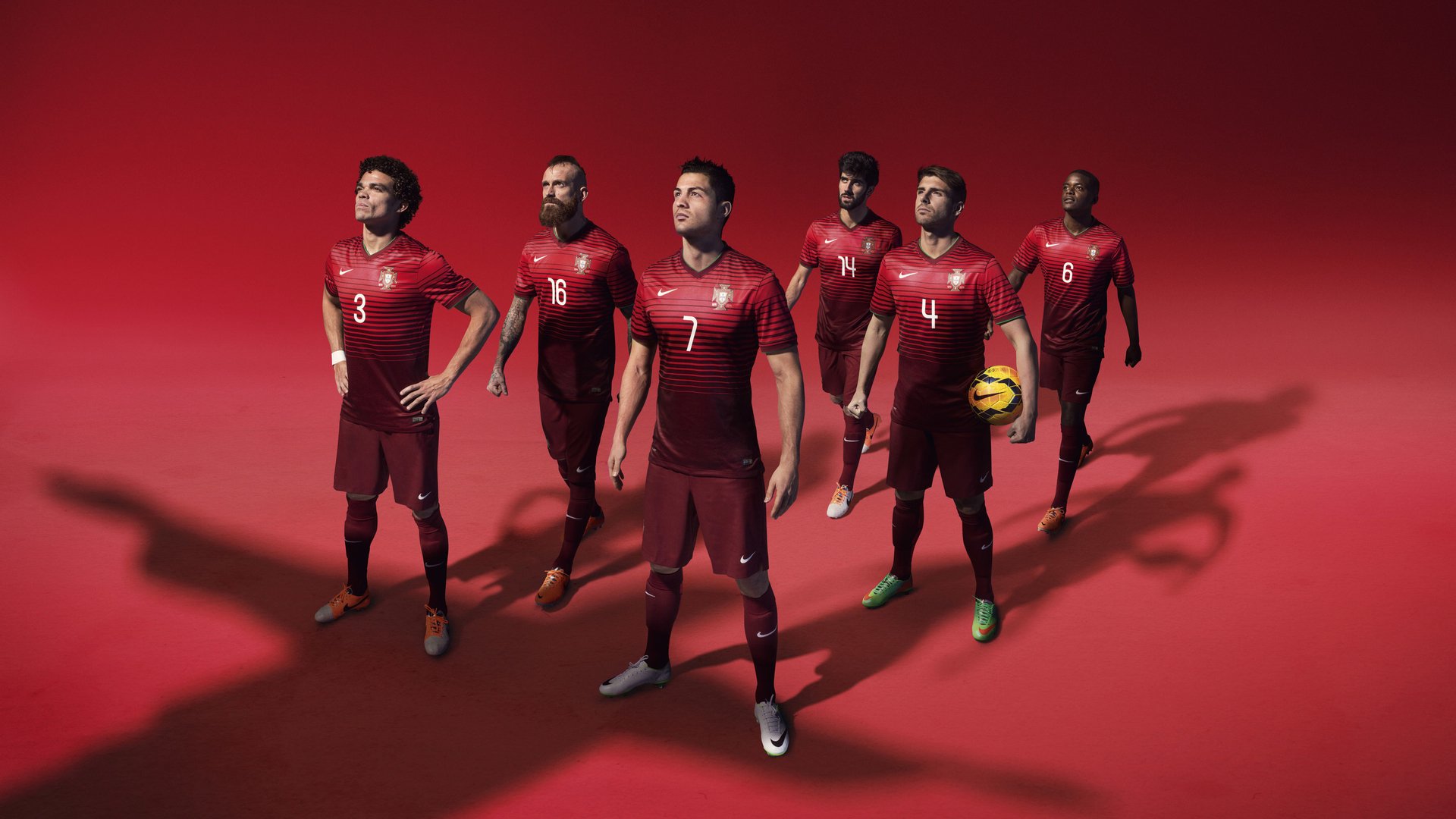 范弗利特，独行侠的孤胆英雄，在新疆的寒风中点燃胜利之火